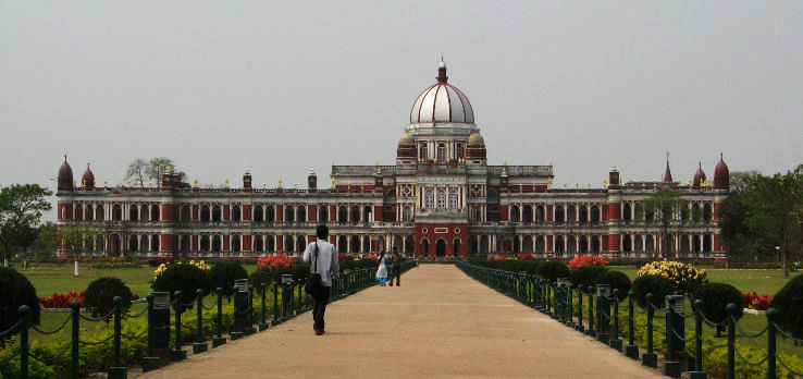 1. Coochbehar Raj Bari